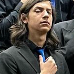 com1cLREX's Avatar
