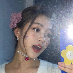 sweetie_false's Avatar