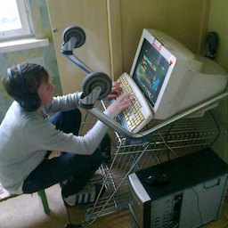 TourDePeace's Avatar
