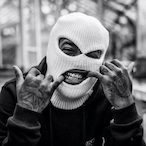 peek qDarkn's Avatar'