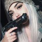 TheCh4rl13's Avatar'