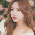 SleepyyyEllie's Avatar'