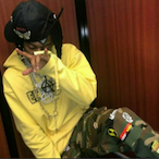 VetementsLover's Avatar'