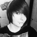 L-ux's Avatar'