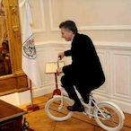 CLOAR_WHITE's Avatar'