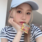 lil_luna.'s Avatar'