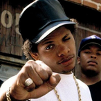 i.like.bubs_'s Avatar'