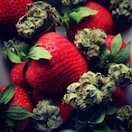 StrawBeryHaze's Avatar'