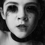 y.Lauu's Avatar'
