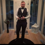 xMR LEGO HEAD's Avatar'