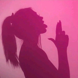 Pyon.wK