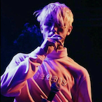 ns-.-blxnk's Avatar'