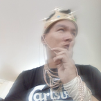 isigaakkit-_-'s Avatar'