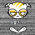 Lia.AsyIum's Avatar'