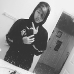 LR_Le_Noob's Avatar'