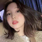 Nayeonwife's Avatar'