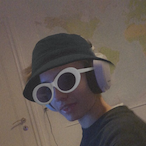 Lade8299's Avatar'