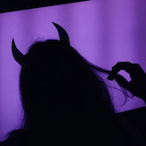 em3ee_'s Avatar'