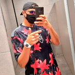 Lessa.ViraLata's Avatar'