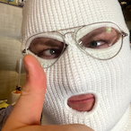 csak_egy_szipu's Avatar'