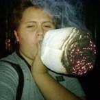 MylieCHEATS's Avatar'