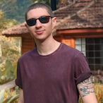 cryingbleood's Avatar'