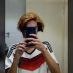 V2LATE-_-'s Avatar'