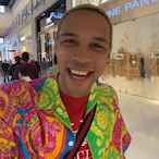 emra.Lightzkin's Avatar'