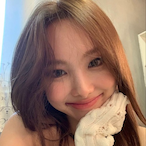 TWICE.Nayeon's Avatar'